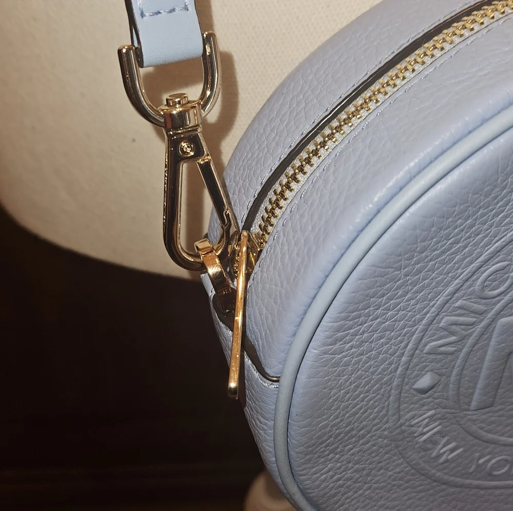 Michael Kors Light Blue Round Crossbody Bag - Picture 5 of 8